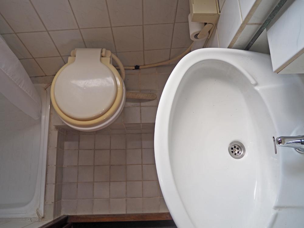 Aft cabin, Accommodation